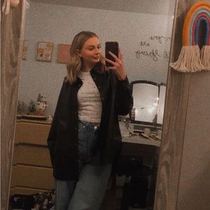 Meet your Posher, Maddy